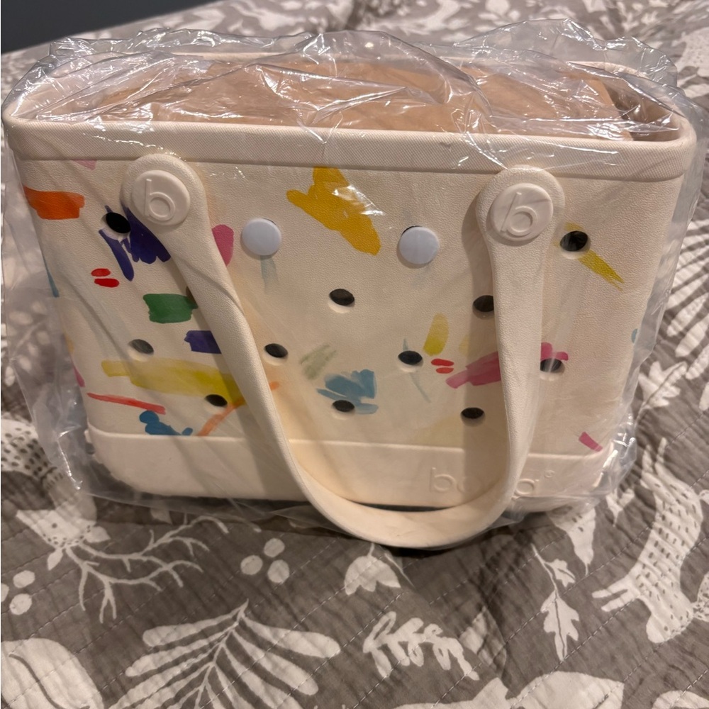 Bogg Bag Bitty x Lovevery EXCLUSIVE print white multi-color tote